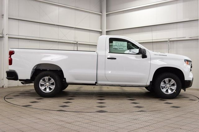 2026 Chevrolet Silverado 1500 2WD Reg Cab 140" Work Truck - 22955175 - 8
