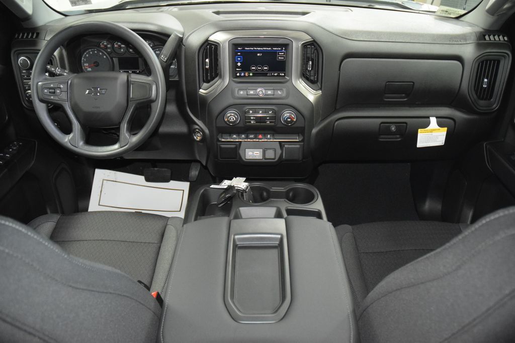 2026 Chevrolet Silverado 1500 4WD Crew Cab 147" Custom - 22990209 - 32