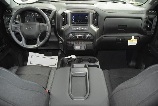 2026 Chevrolet Silverado 1500 4WD Crew Cab 147" Custom - 22990209 - 32