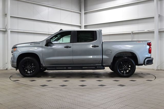 2026 Chevrolet Silverado 1500 4WD Crew Cab 147" Custom - 22990209 - 3