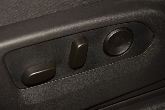 2026 Chevrolet Silverado 1500 4WD Crew Cab 147" Custom - 22990209 - 40