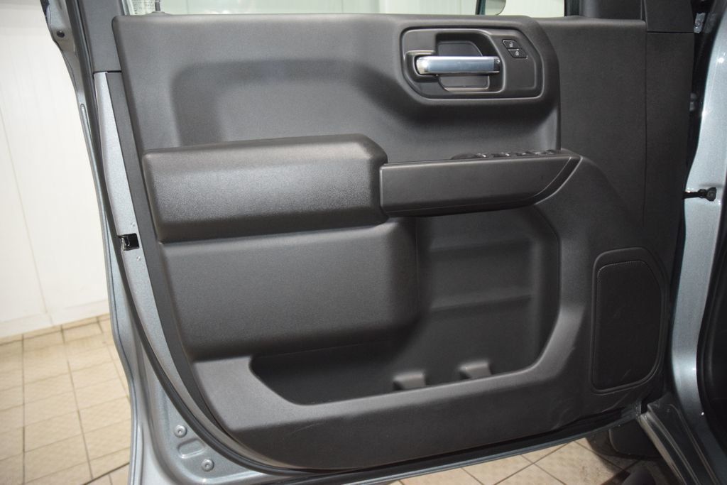 2026 Chevrolet Silverado 1500 4WD Crew Cab 147" Custom - 22990209 - 45