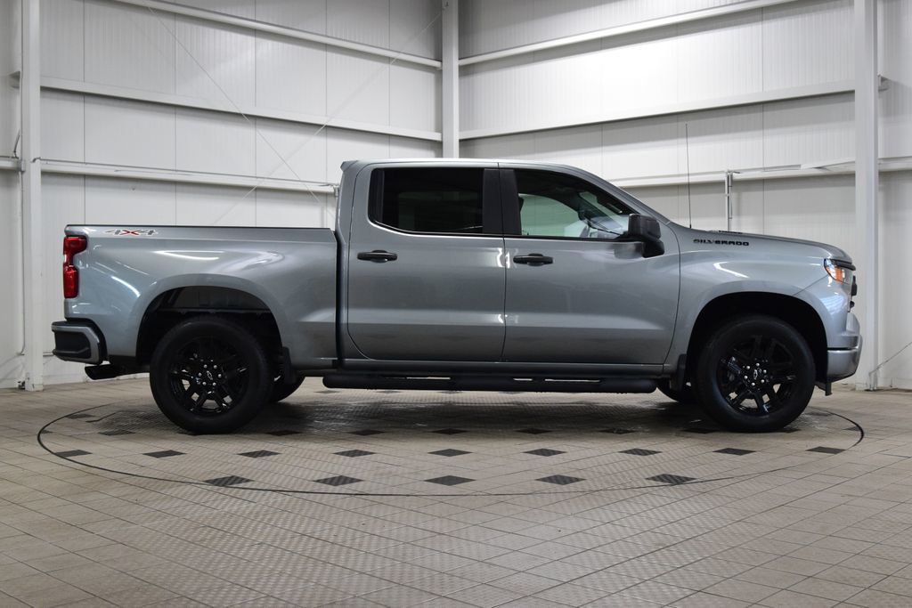 2026 Chevrolet Silverado 1500 4WD Crew Cab 147" Custom - 22990209 - 8