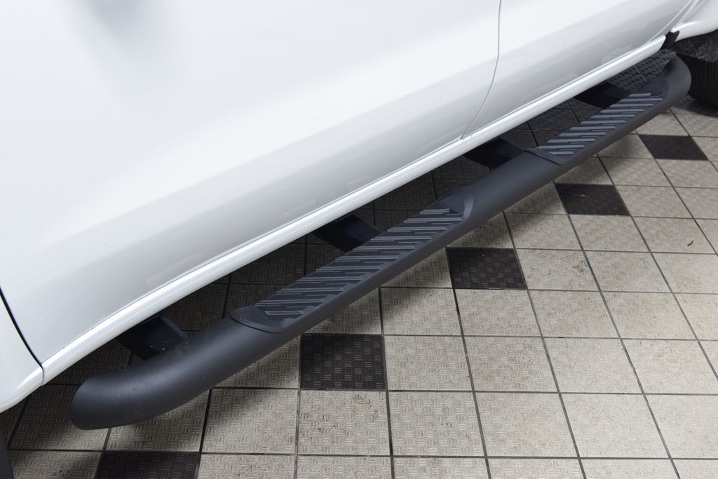 2026 Chevrolet Silverado 1500 4WD Crew Cab 147" Custom - 22991890 - 30