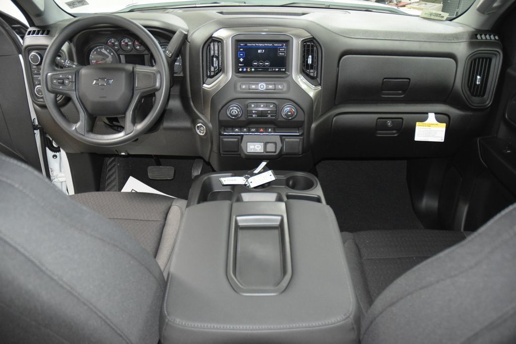 2026 Chevrolet Silverado 1500 4WD Crew Cab 147" Custom - 22991890 - 32