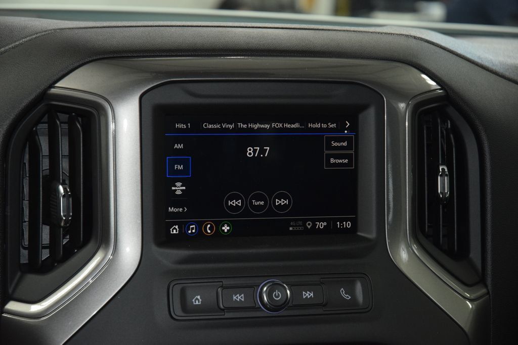 2026 Chevrolet Silverado 1500 4WD Crew Cab 147" Custom - 22991890 - 33