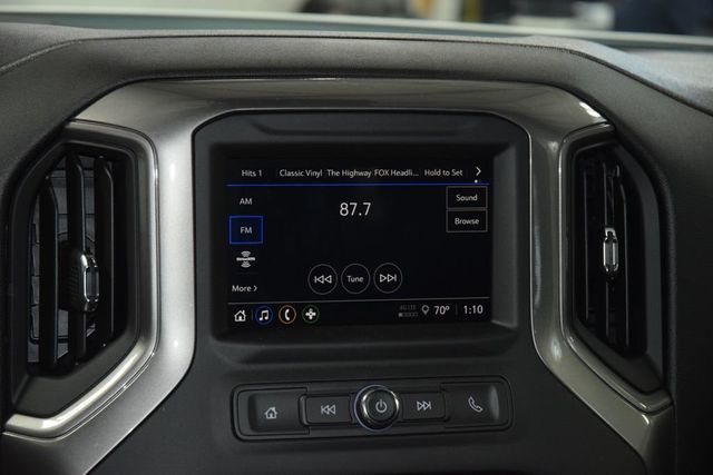 2026 Chevrolet Silverado 1500 4WD Crew Cab 147" Custom - 22991890 - 33