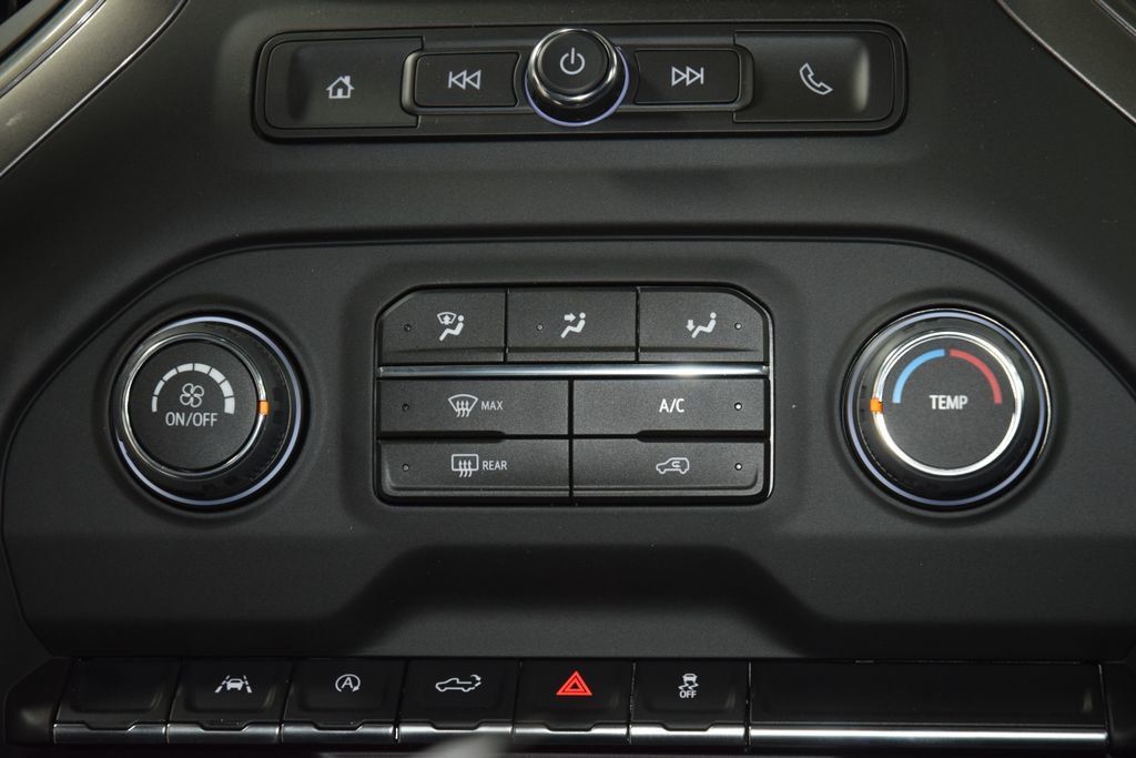 2026 Chevrolet Silverado 1500 4WD Crew Cab 147" Custom - 22991890 - 34