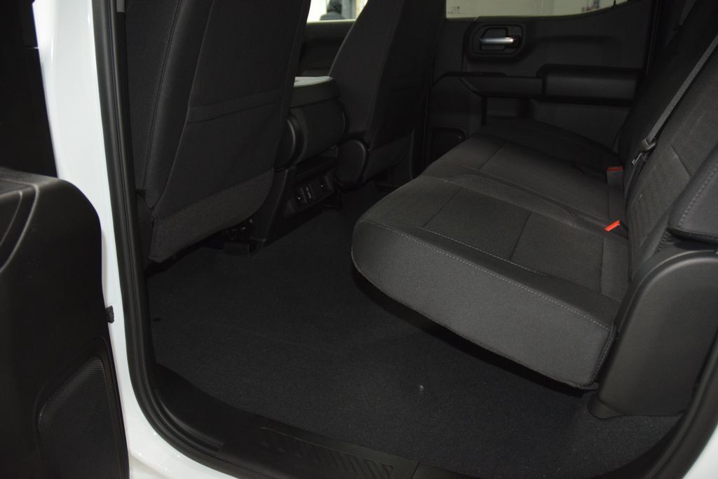 2026 Chevrolet Silverado 1500 4WD Crew Cab 147" Custom - 22991890 - 43