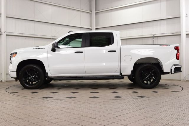 2026 Chevrolet Silverado 1500 4WD Crew Cab 147" Custom - 23042059 - 3