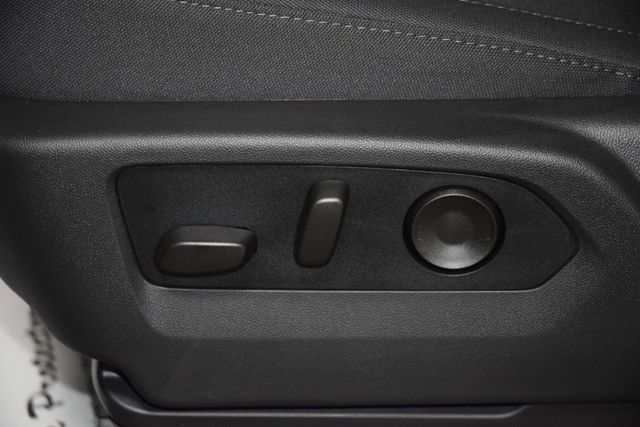2026 Chevrolet Silverado 1500 4WD Crew Cab 147" Custom - 23042059 - 40