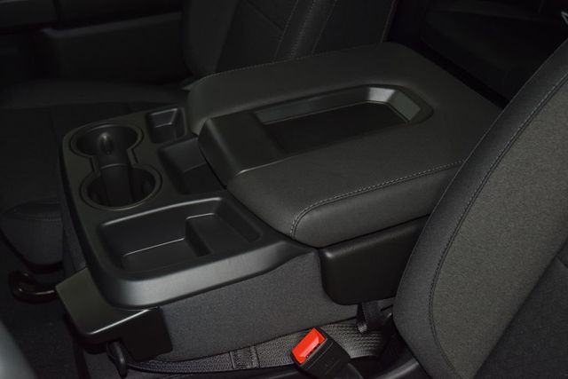 2026 Chevrolet Silverado 1500 4WD Crew Cab 147" Custom - 23042059 - 41