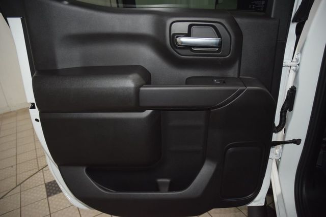2026 Chevrolet Silverado 1500 4WD Crew Cab 147" Custom - 23042059 - 44