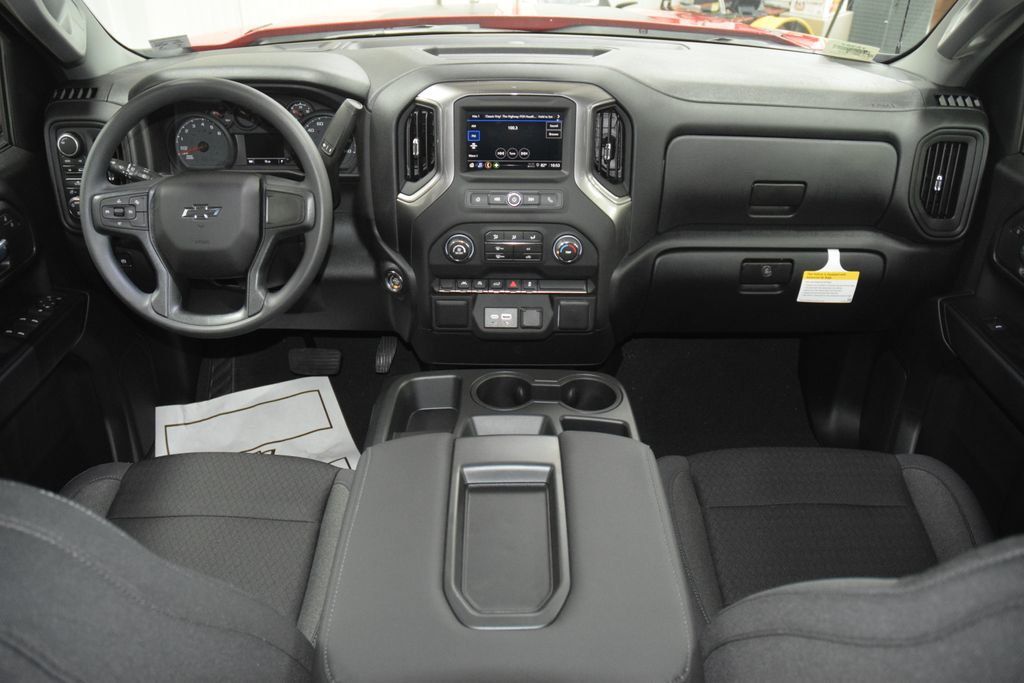 2026 Chevrolet Silverado 1500 4WD Crew Cab 147" Custom - 23042100 - 31