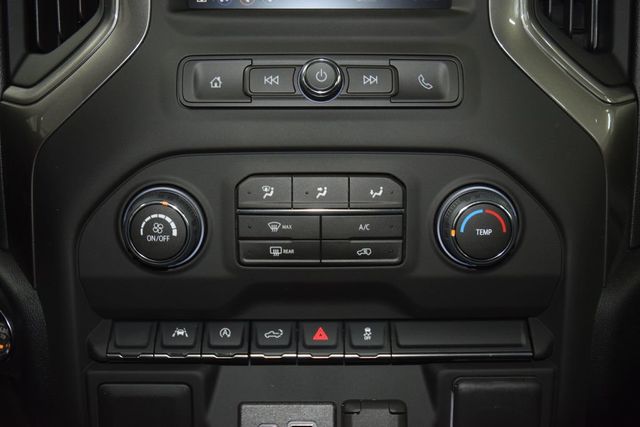 2026 Chevrolet Silverado 1500 4WD Crew Cab 147" Custom - 23042100 - 33