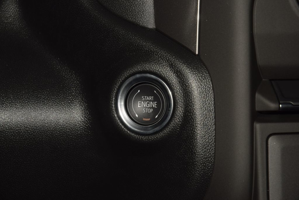 2026 Chevrolet Silverado 1500 4WD Crew Cab 147" Custom - 23042100 - 34