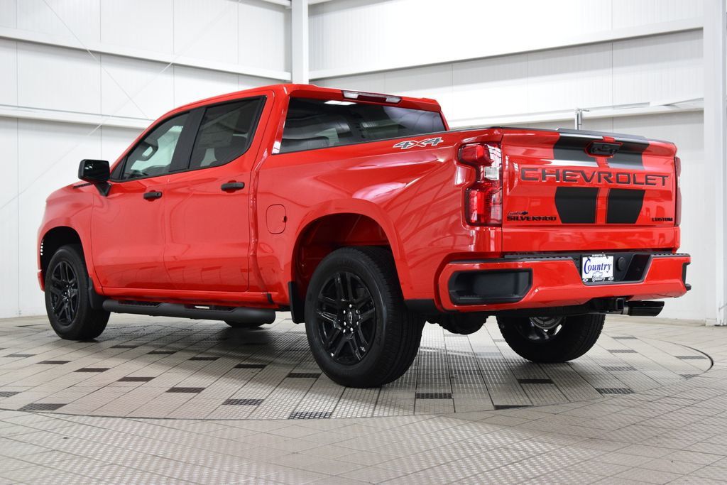 2026 Chevrolet Silverado 1500 4WD Crew Cab 147" Custom - 23042100 - 5