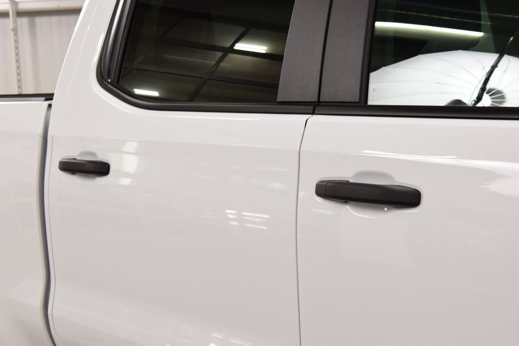 2026 Chevrolet Silverado 1500 4WD Crew Cab 147" Custom - 23062228 - 18