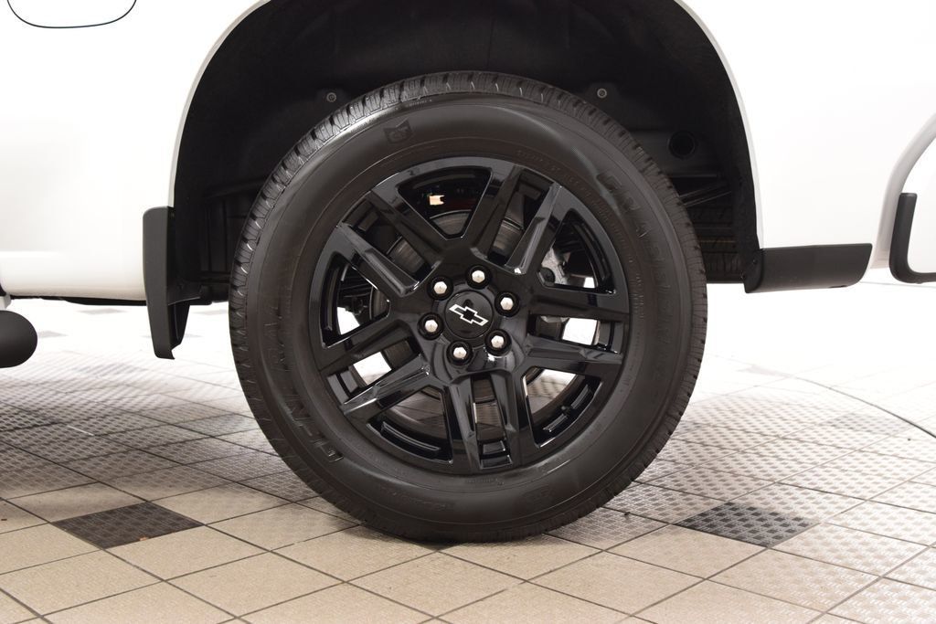 2026 Chevrolet Silverado 1500 4WD Crew Cab 147" Custom - 23062228 - 27