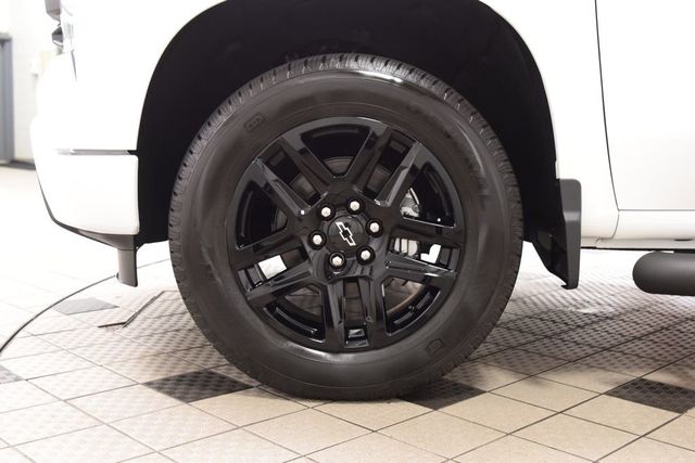 2026 Chevrolet Silverado 1500 4WD Crew Cab 147" Custom - 23062228 - 28