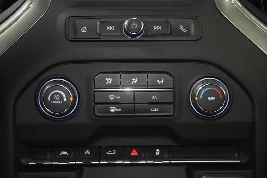 2026 Chevrolet Silverado 1500 4WD Crew Cab 147" Custom - 23062228 - 34