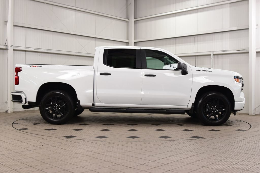 2026 Chevrolet Silverado 1500 4WD Crew Cab 147" Custom - 23062228 - 8