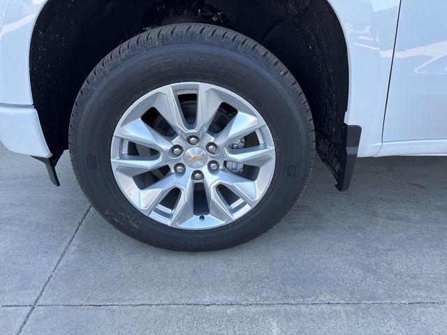 2026 Chevrolet Silverado 1500 4WD Crew Cab 147" Custom - 22993706 - 22