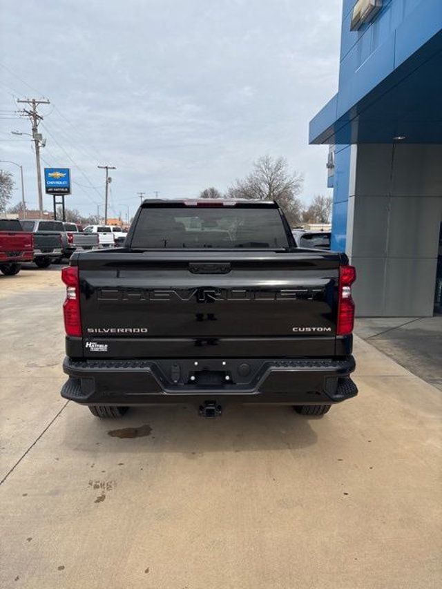 2026 Chevrolet Silverado 1500 4WD Crew Cab 147" Custom - 22993728 - 3