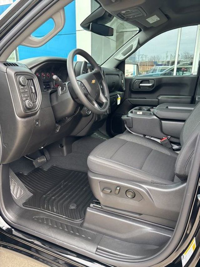 2026 Chevrolet Silverado 1500 4WD Crew Cab 147" Custom - 22993728 - 7