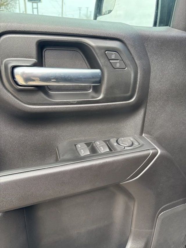 2026 Chevrolet Silverado 1500 4WD Crew Cab 147" Custom - 22993728 - 8
