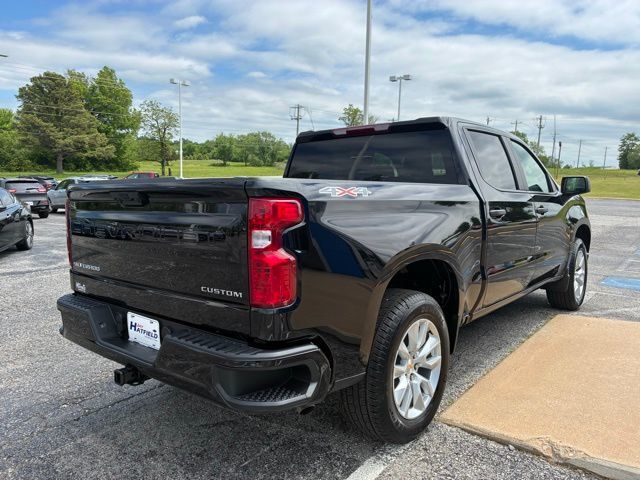 2026 Chevrolet Silverado 1500 4WD Crew Cab 147" Custom - 23049571 - 5
