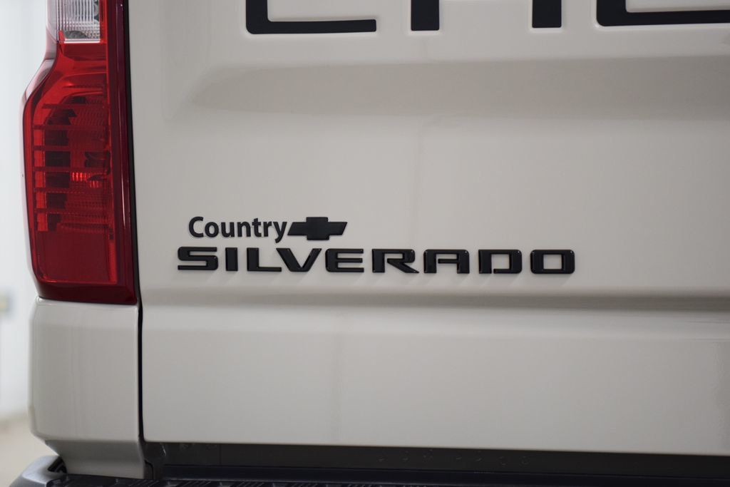 2026 Chevrolet Silverado 1500 4WD Crew Cab 147" Custom Trail Boss - 23062229 - 22