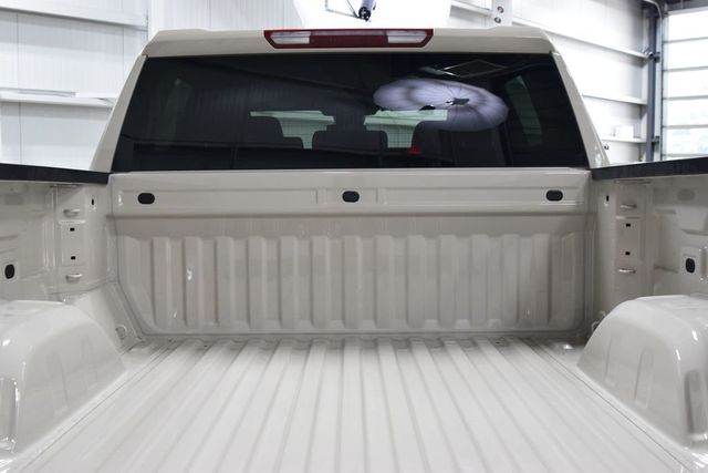 2026 Chevrolet Silverado 1500 4WD Crew Cab 147" Custom Trail Boss - 23062229 - 25