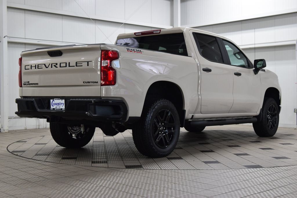 2026 Chevrolet Silverado 1500 4WD Crew Cab 147" Custom Trail Boss - 23062229 - 7