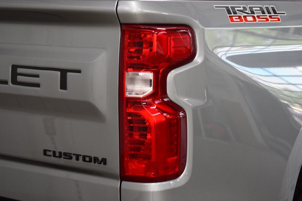 2026 Chevrolet Silverado 1500 4WD Crew Cab 147" Custom Trail Boss - 23062281 - 20