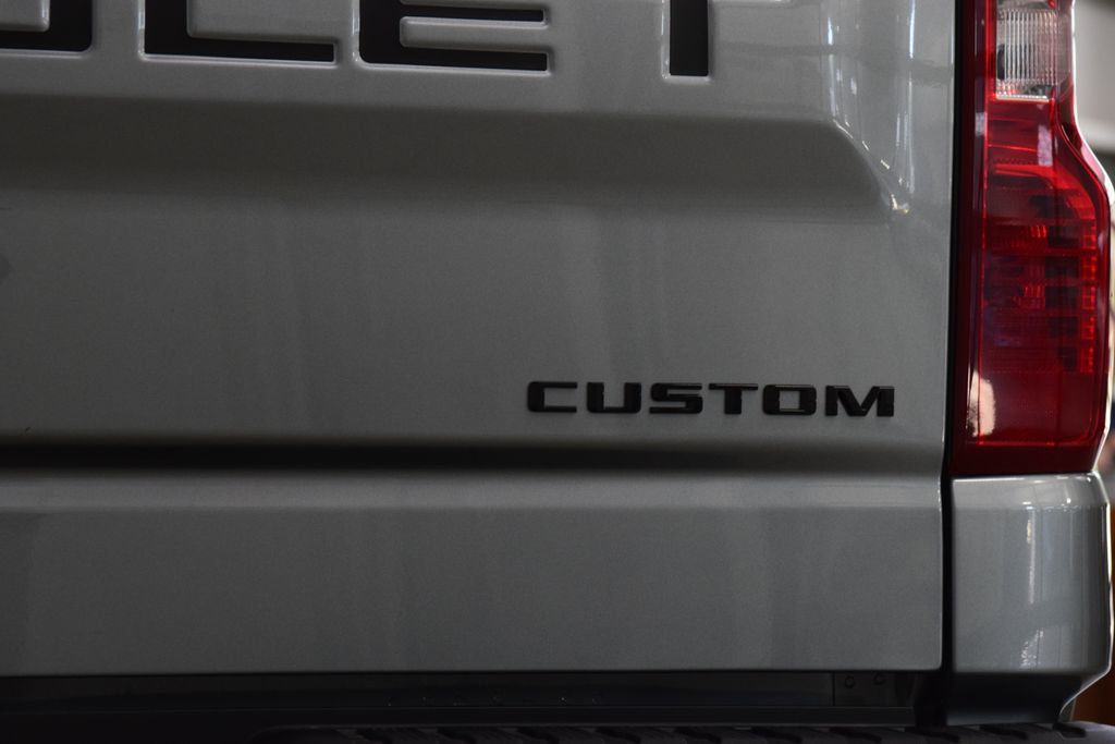 2026 Chevrolet Silverado 1500 4WD Crew Cab 147" Custom Trail Boss - 23062284 - 25