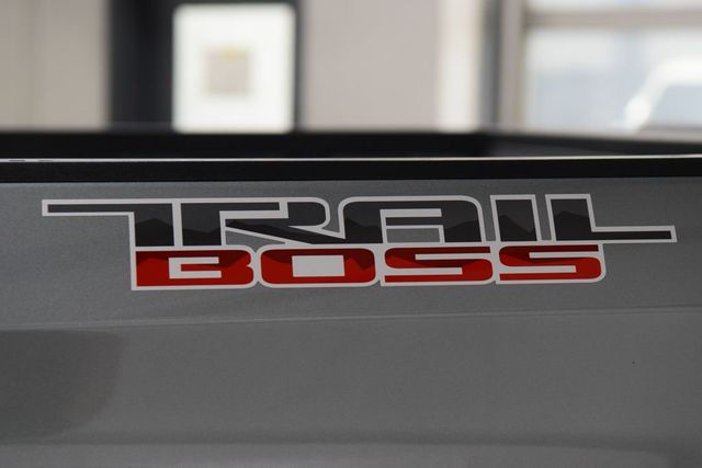 2026 Chevrolet Silverado 1500 4WD Crew Cab 147" Custom Trail Boss - 23062284 - 27