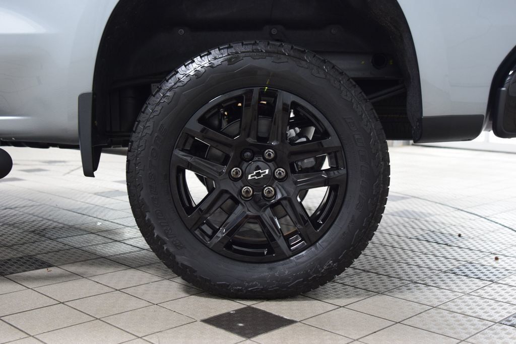 2026 Chevrolet Silverado 1500 4WD Crew Cab 147" Custom Trail Boss - 23062284 - 28