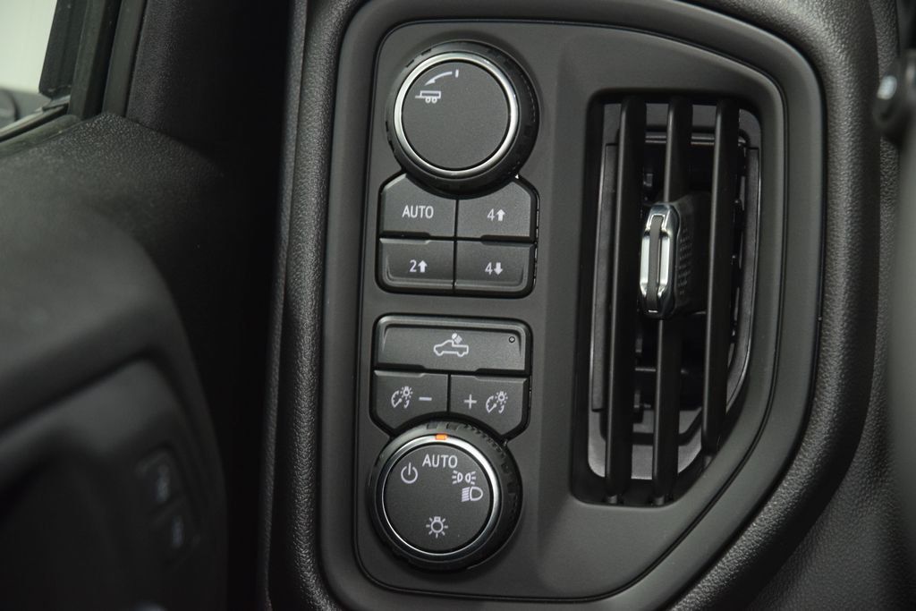 2026 Chevrolet Silverado 1500 4WD Crew Cab 147" Custom Trail Boss - 23062284 - 37