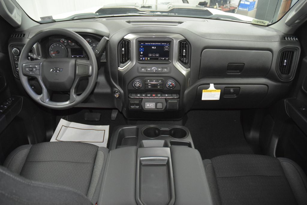2026 Chevrolet Silverado 1500 4WD Crew Cab 147" Custom Trail Boss - 23062291 - 32