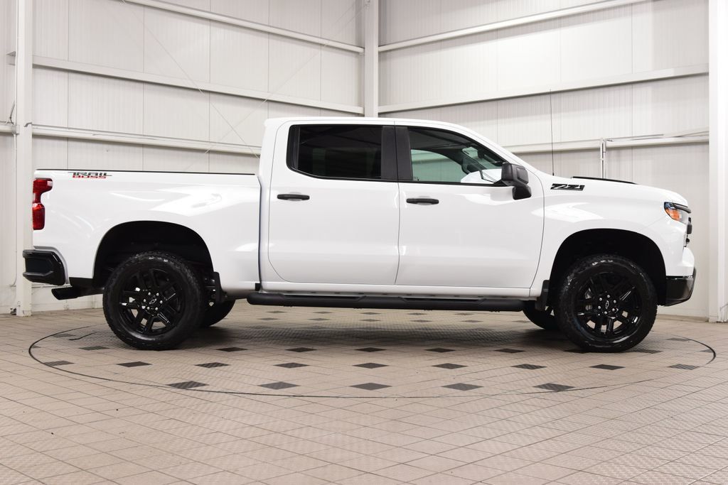 2026 Chevrolet Silverado 1500 4WD Crew Cab 147" Custom Trail Boss - 23062291 - 8
