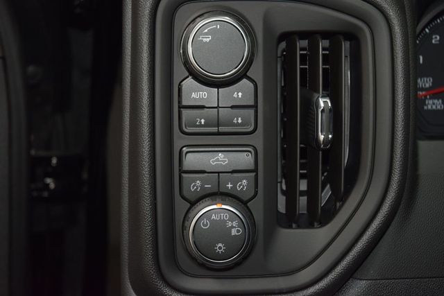 2026 Chevrolet Silverado 1500 4WD Crew Cab 147" Custom Trail Boss - 23062299 - 36