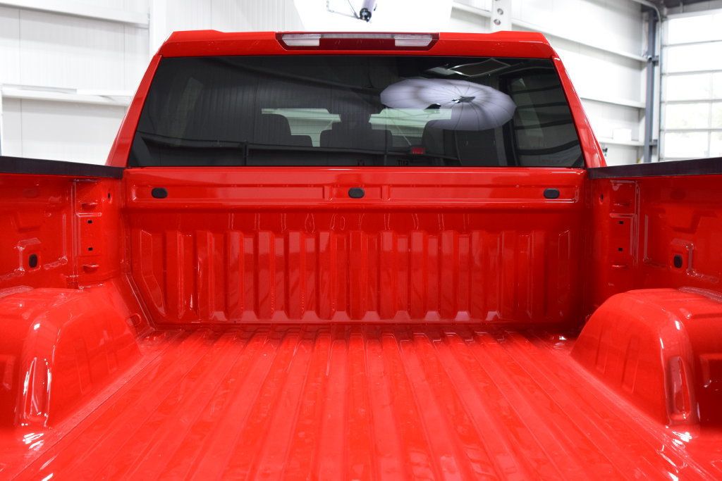 2026 Chevrolet Silverado 1500 4WD Crew Cab 147" Custom Trail Boss - 23081457 - 25