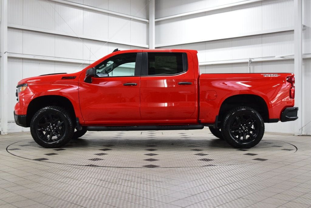 2026 Chevrolet Silverado 1500 4WD Crew Cab 147" Custom Trail Boss - 23081457 - 3