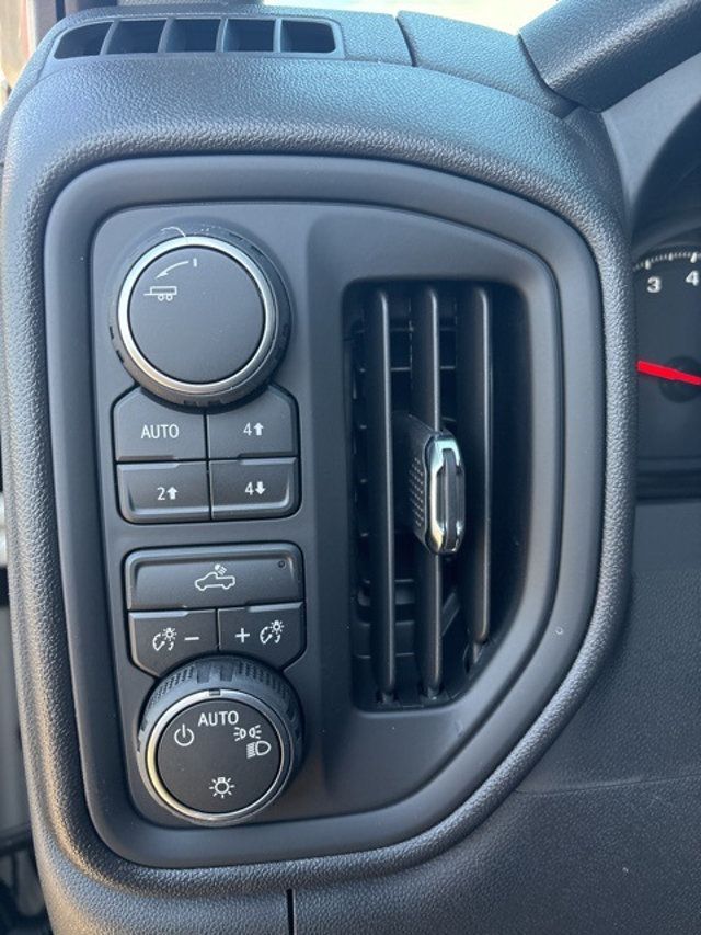 2026 Chevrolet Silverado 1500 4WD Crew Cab 147" Custom Trail Boss - 22981081 - 9