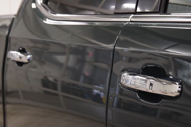2026 Chevrolet Silverado 1500 4WD Crew Cab 147" High Country - 22945527 - 18