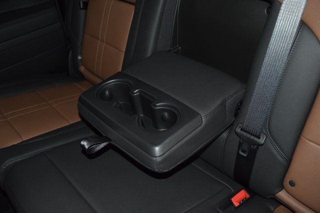 2026 Chevrolet Silverado 1500 4WD Crew Cab 147" High Country - 22945527 - 44