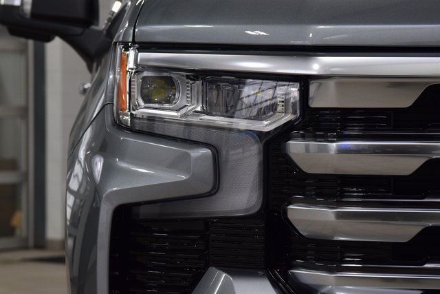 2026 Chevrolet Silverado 1500 4WD Crew Cab 147" High Country - 22946656 - 11