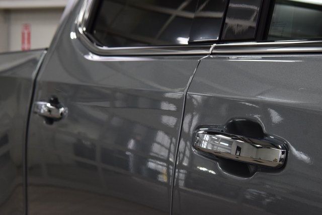 2026 Chevrolet Silverado 1500 4WD Crew Cab 147" High Country - 22946656 - 18