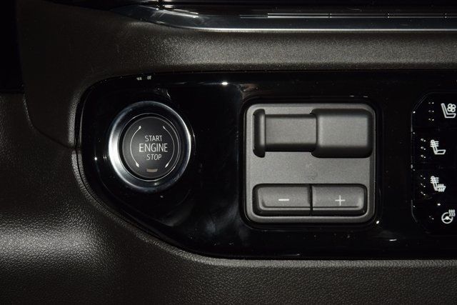 2026 Chevrolet Silverado 1500 4WD Crew Cab 147" High Country - 22946656 - 34